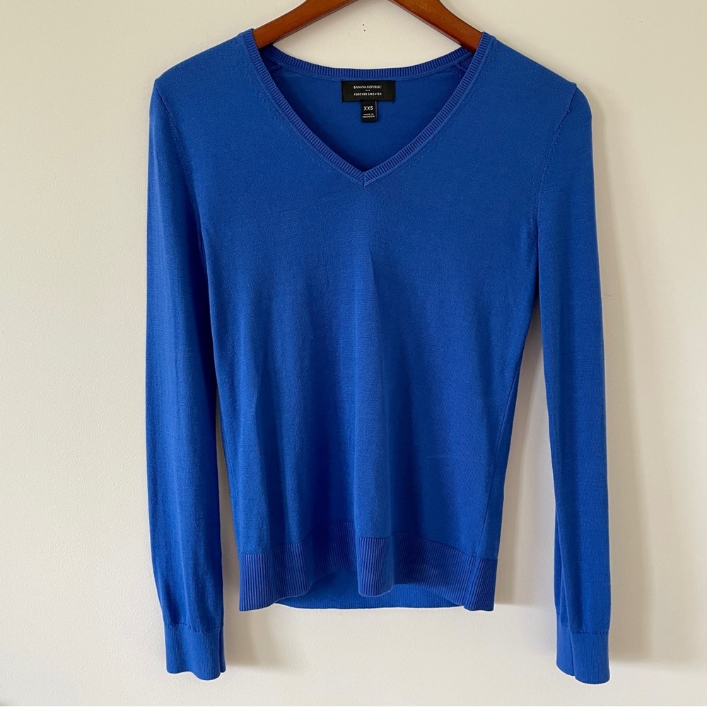 Banana Republic V-neck Forever Sweater